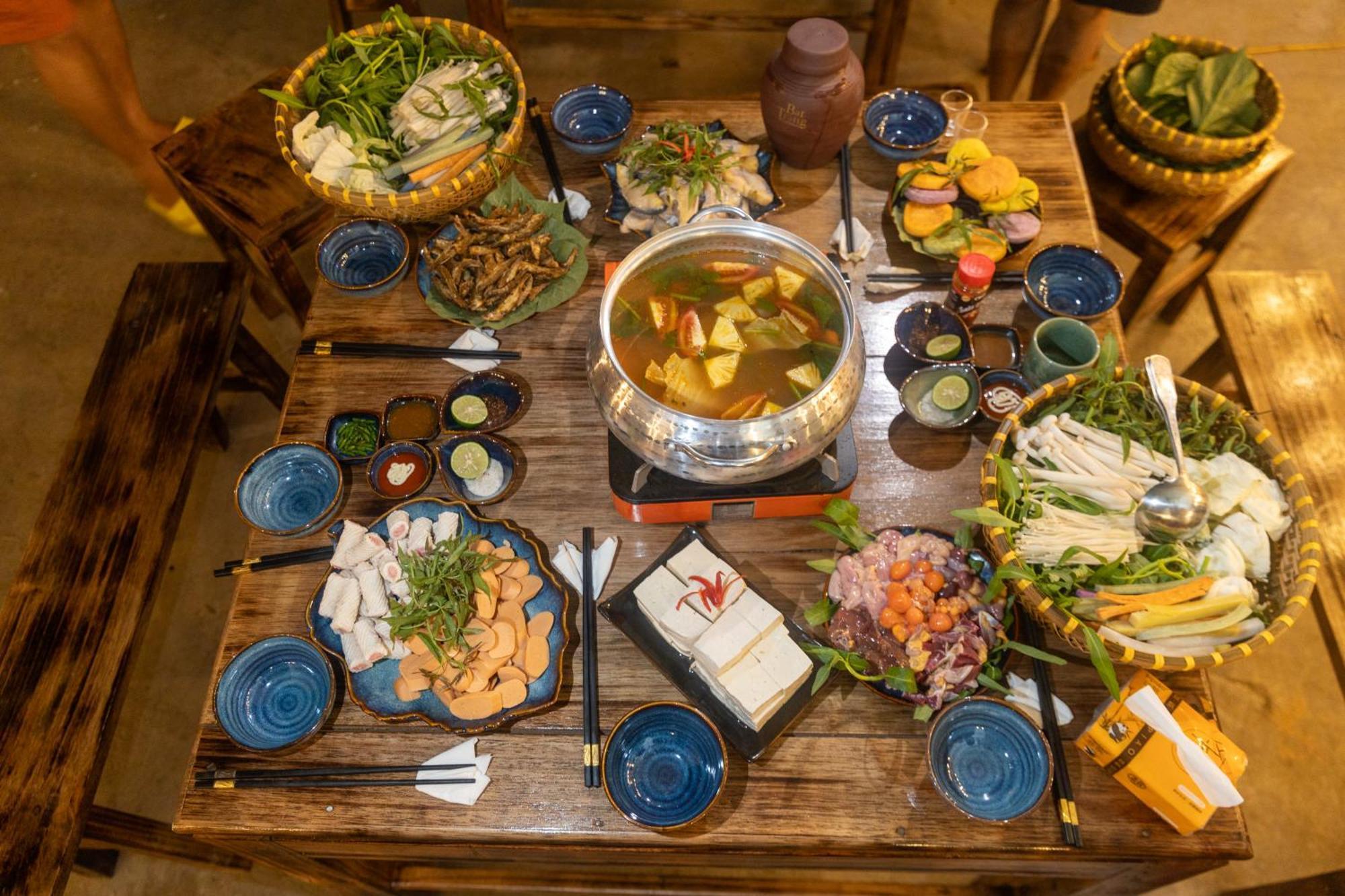 Khoi Homestay And Restaurant Loung Co Exteriör bild